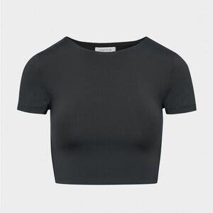 Aritzia contour crew cropped t-shirt